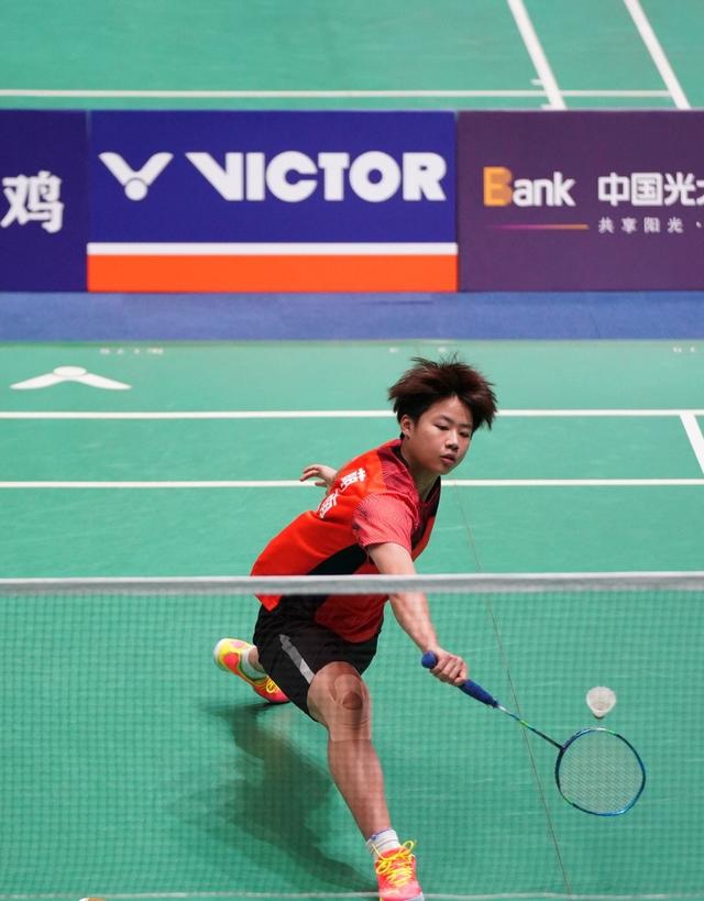 认真态度的 认真态度的