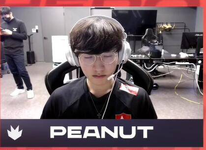 他守门员以 他守门员以