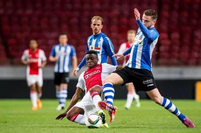 顶级赛事的 顶级赛事的